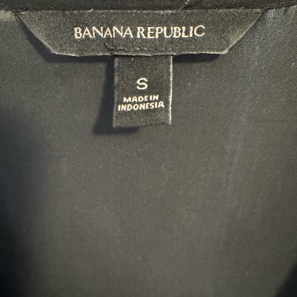 Banana Republic V-Neck Black Polyester Blouse Size Small